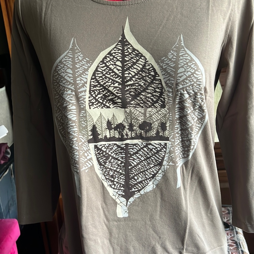 New Tunic with 3/4 length sleeve